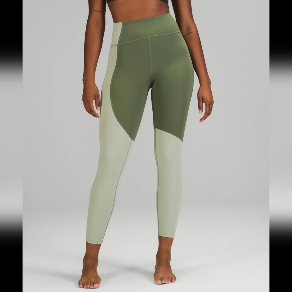 Lululemon Nulu Colour Block HR Crop 23" | Size 0
